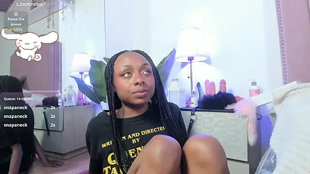 Živý XXX chat Midnigth_bluee