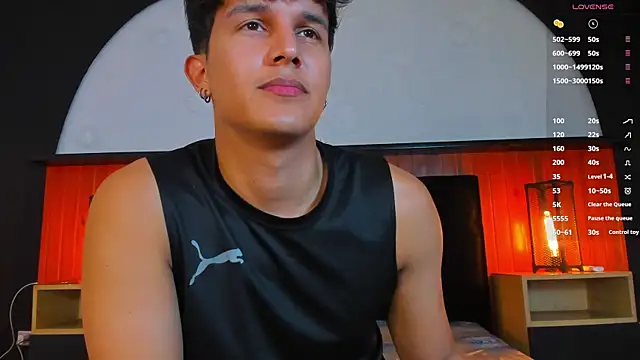 Leo_Savage_ Chat XXX in diretta