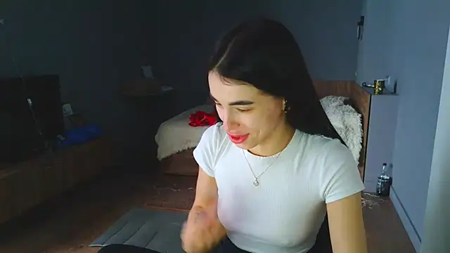 Chat XXX en directo de Vika_Elfie