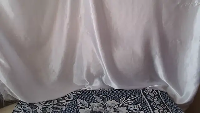 Burberrry_'s Live XXX Chat