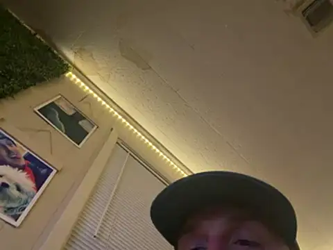 PoundedCajunGuy93's Live XXX Chat