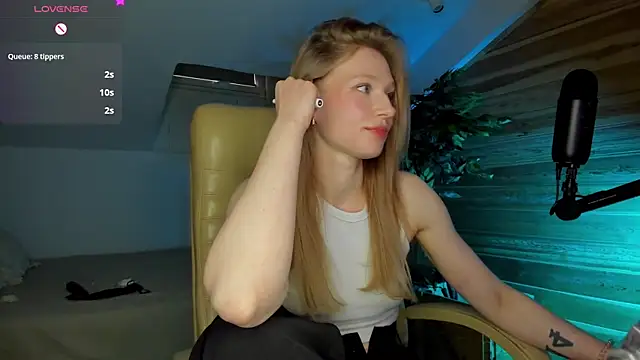 Chat XXX en directo de AuroraShoww