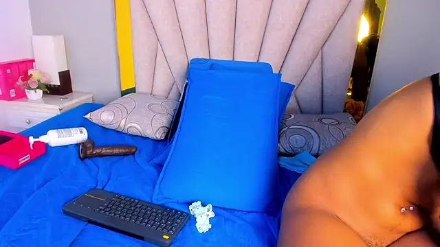 vahiolet_fuentes Chat XXX in diretta