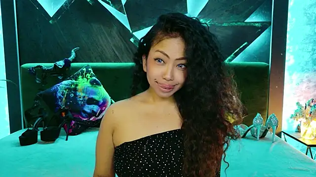 ElyaQuinn – Live XXX-chat