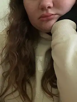 Chat +18 de SummerHoney ao vivo