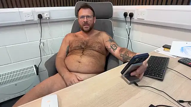 Chat +18 de bilf1978 ao vivo