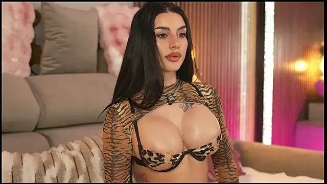 AmyBlair live XXX chat