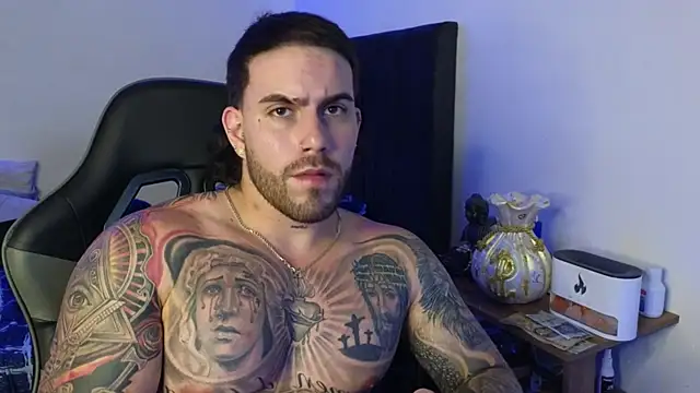 Ades_Lowe 在線直播表演