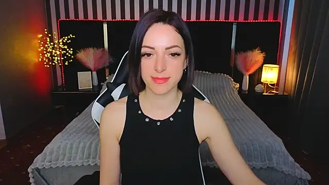 Daloras_lin's Live XXX Chat