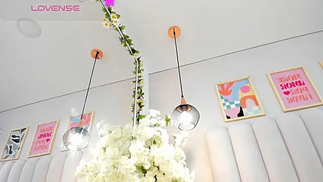 Mia_Bailey_'s Live XXX Chat