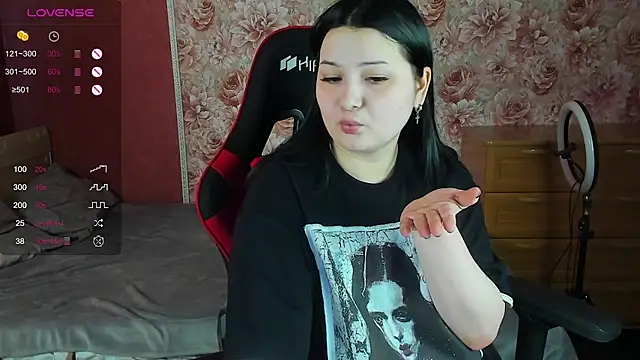 XXX chat uživo modela _Alice_Weidel_