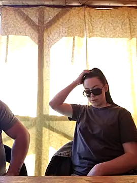 -Pupsiki- Live XXX-Chat