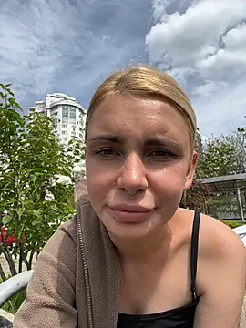 SandraCarter 即時 XXX 聊天