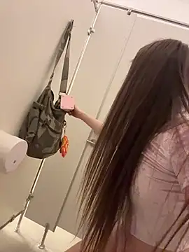 دردشة KnockKnock- الجنسية المباشرة