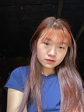 عرض كام holee-laura