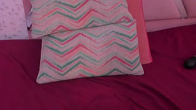 ninameduxx's Live XXX Chat