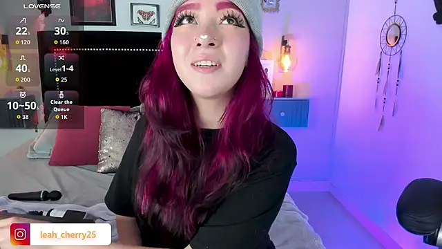 Chatroom XXX en direct de Leah_cherry