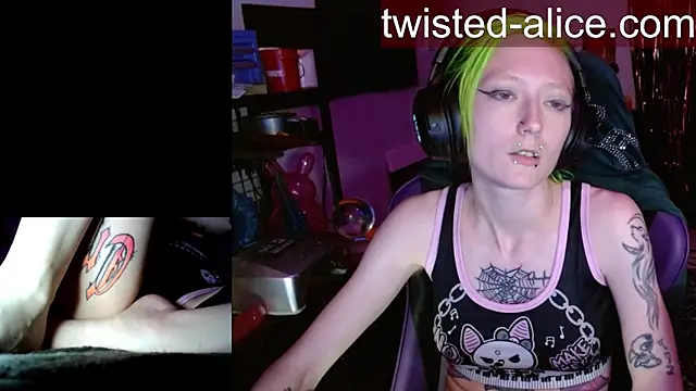 Twisted_Alice Webcam Show