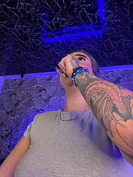 Scarlett-LS' Live XXX Chat