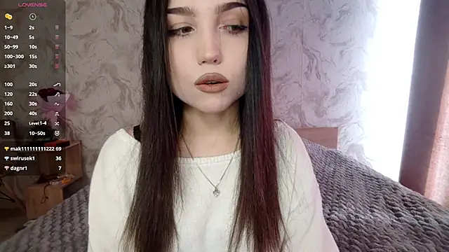 دردشة Qwami_Amie الجنسية المباشرة