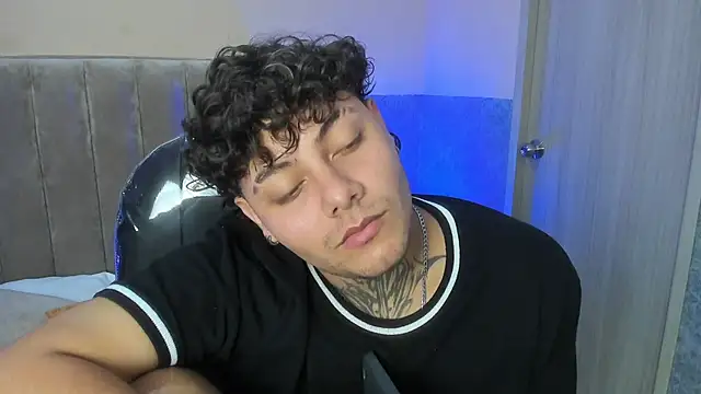 DAMON_SALVATTORE Chat XXX in diretta