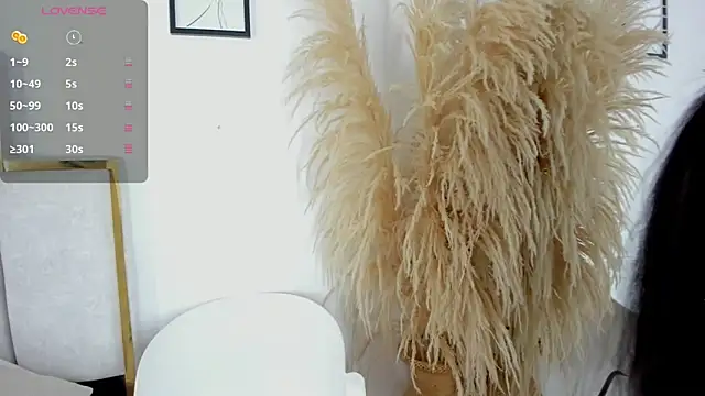 Chat +18 de Karen_Smitth ao vivo