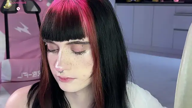 Vailyreb_ Webcam-Show