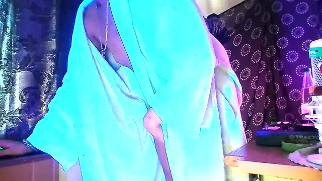 Guyst049 Webcam-Show