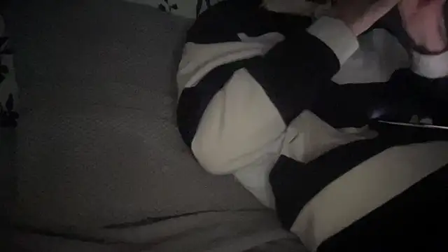 Big8inchUncutCock 在線直播表演