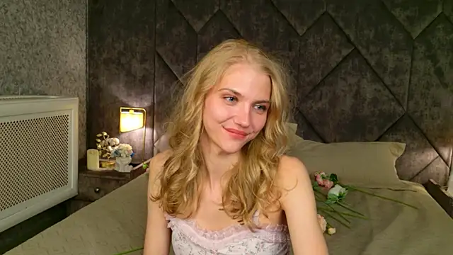 4example_Chloe 现场XXX聊天