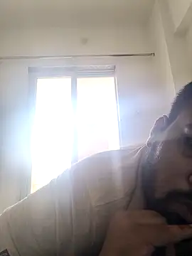 vinay_smalldickn Webbikameraesitys