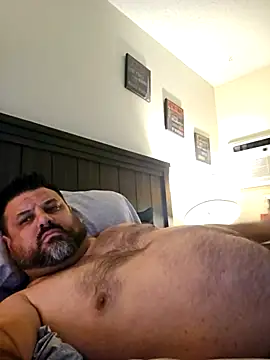 Roddog18's Webcam Show