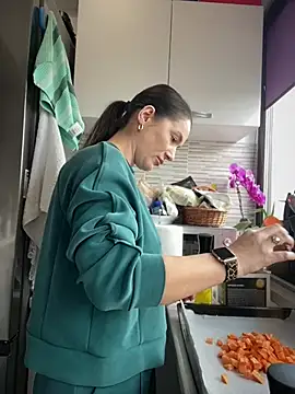 HotXMom_: απευθείας συνομιλία ΧΧΧ