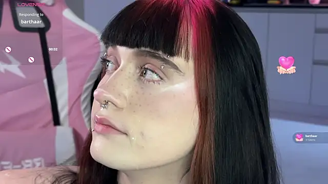 Vailyreb_ 网络视讯表演