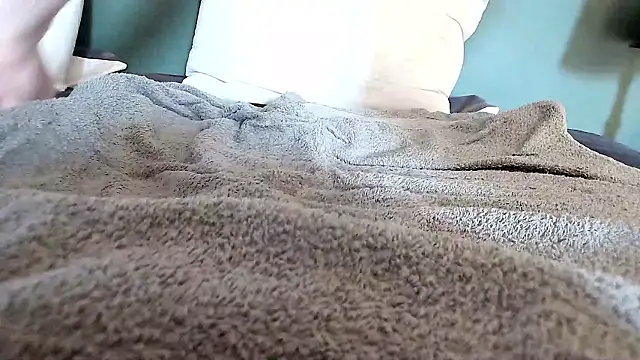 perfect-cum webcam show