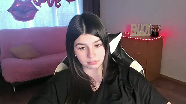 KisaModel – Naživo XXX chat