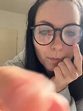 Chat XXX ao vivo de InkedCurly_L