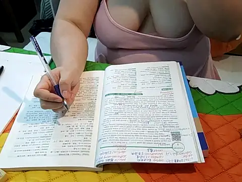 XXX chat uživo modela AngelwithEcup