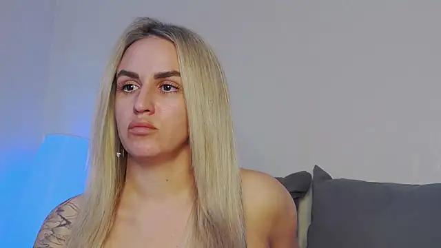 foxy_kimmi's Live XXX Chat