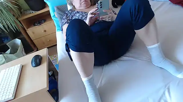 Dorina Adlı Modelin Canlı XXX Sohbeti