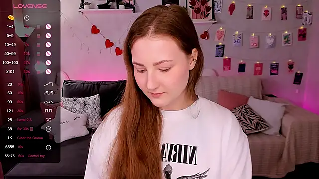 velvet_cherry_ – Live XXX-chat