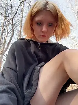 แชท XXX สดของ NinaParri