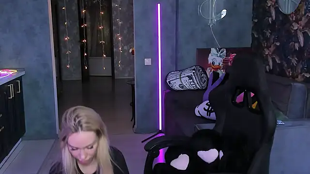 Blckmirrorr 即時 XXX 聊天