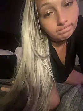 Chat +18 de Babii_Nova ao vivo