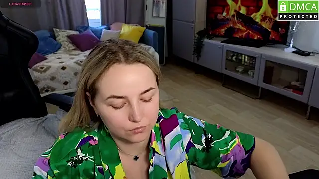 Chat XXX en directo de Mira_Mermayd