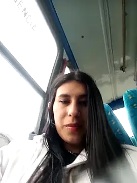 Chat +18 de charlottte_wh ao vivo