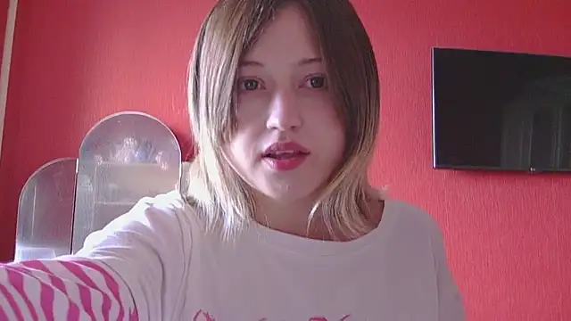 Beloved_Mary Adlı Modelin Canlı XXX Sohbeti