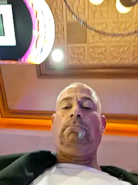 Czat XXX na żywo – MISTERANDDEMI