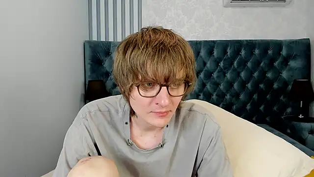 Pokazy przed kamerką – TaylerBev