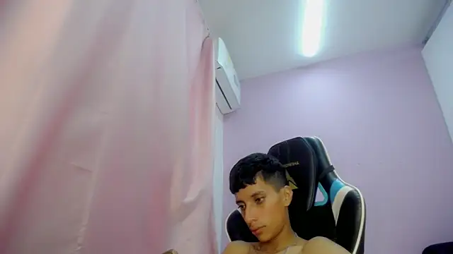 Yei_lee_ Adlı Modelin Web Kamerası Şovu